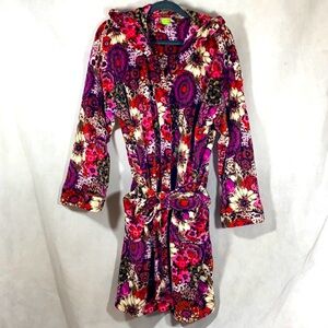 Vera Bradley Plush Robe in Purple,Pink, and Red Floral Belted Hooded Robe